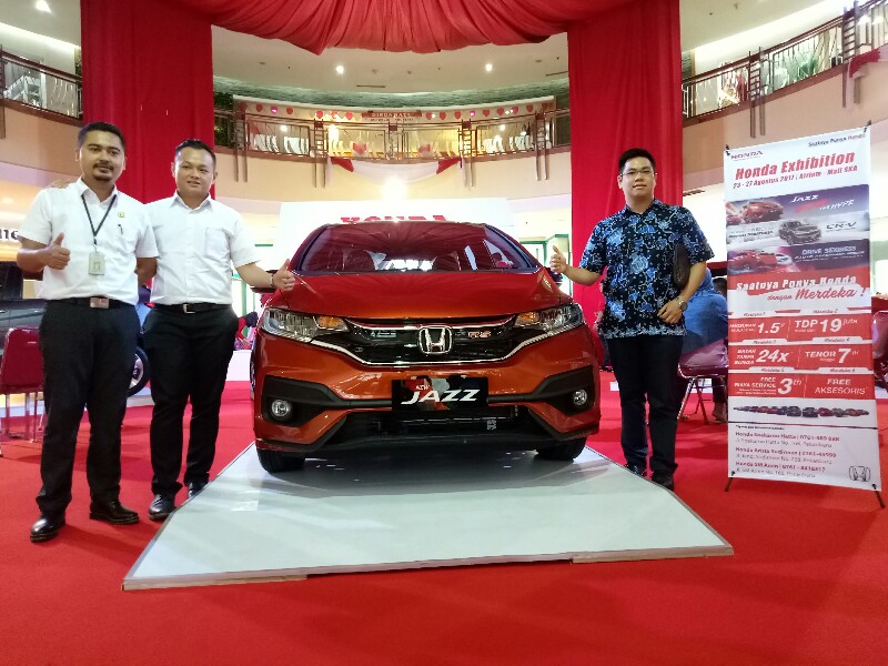 Launching Honda New Jazz di Exhibition Honda di Mal Ska Pekanbaru